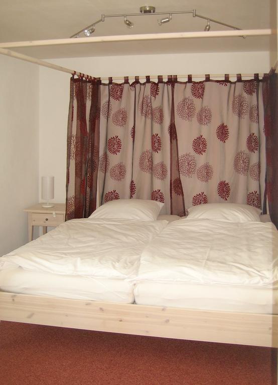 Gaestehaus Am Sonnenfeld Sommeri 객실 사진
